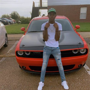 Meet your Posher, Darius